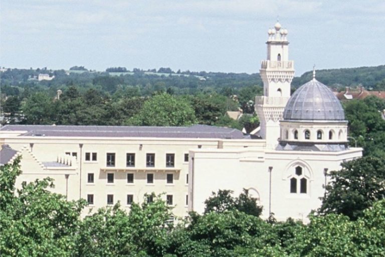 Sentuhan Islam Di Universitas Tertua Di Inggris